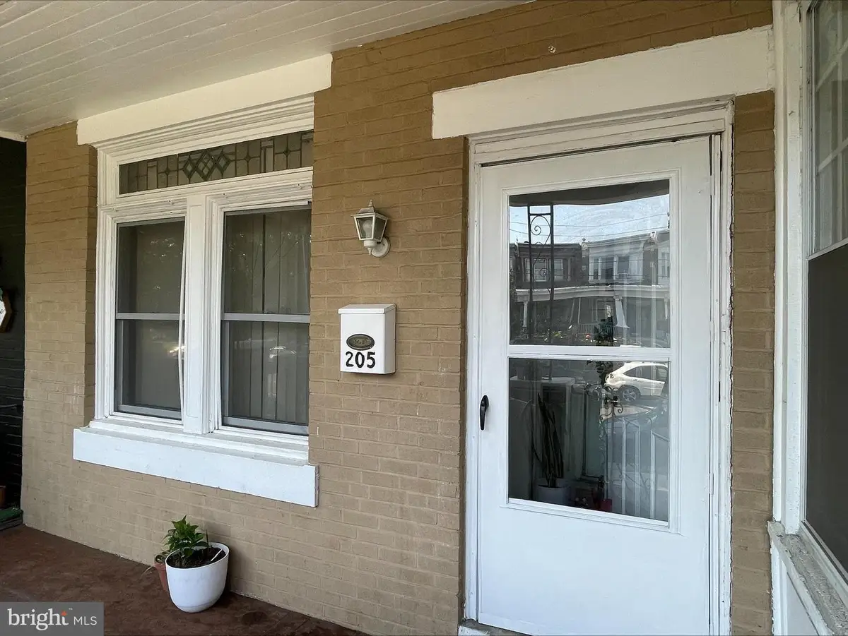 205 W Ashdale St, Philadelphia, PA 19120 - #1