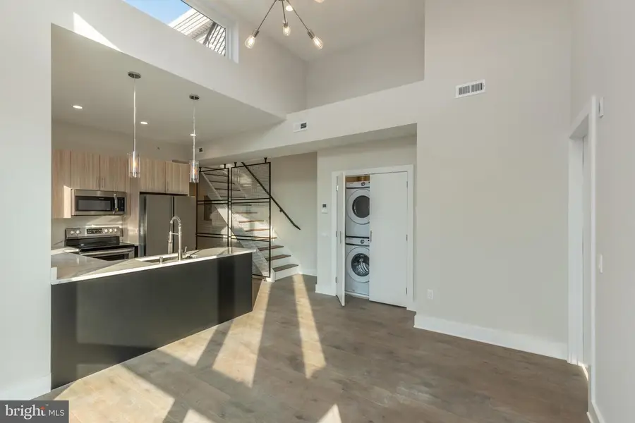 920 N 15th St, Philadelphia, PA 19130 - #3