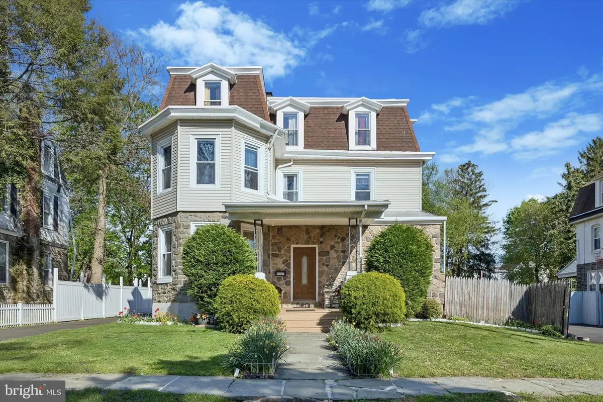 6607 N 7th St, Philadelphia, PA 19126 - #1