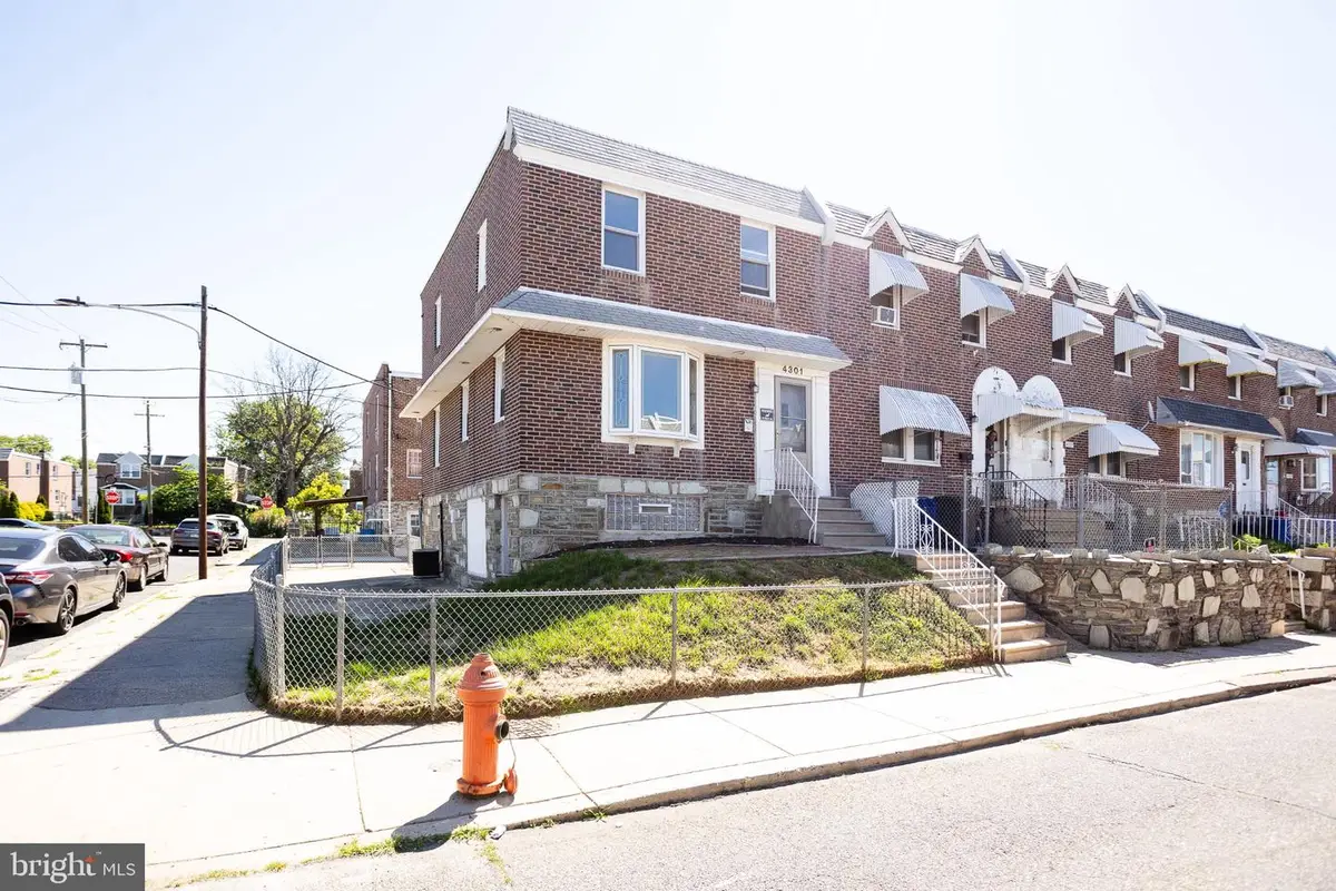 4301 Chippendale St, Philadelphia, PA 19136 - #1
