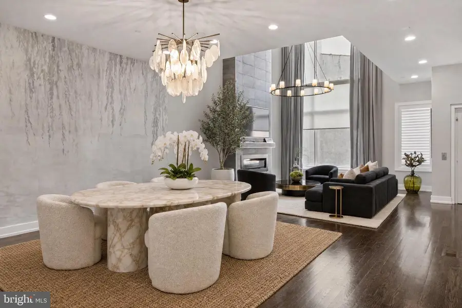 218 S 3rd St, Philadelphia, PA 19106 - #2