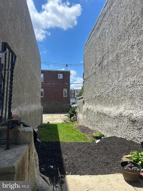 7206 Forrest Ave, PHILADELPHIA, PA 19138