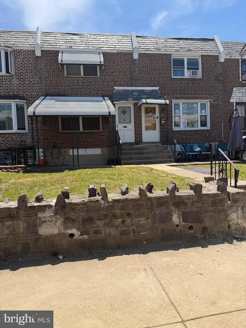 6323 Cottage St, Philadelphia, PA 19135 - #1