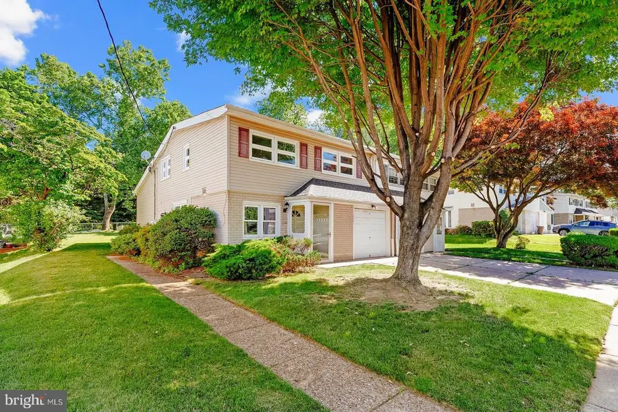 615 Artwood Dr, Philadelphia, PA 19115 - #3