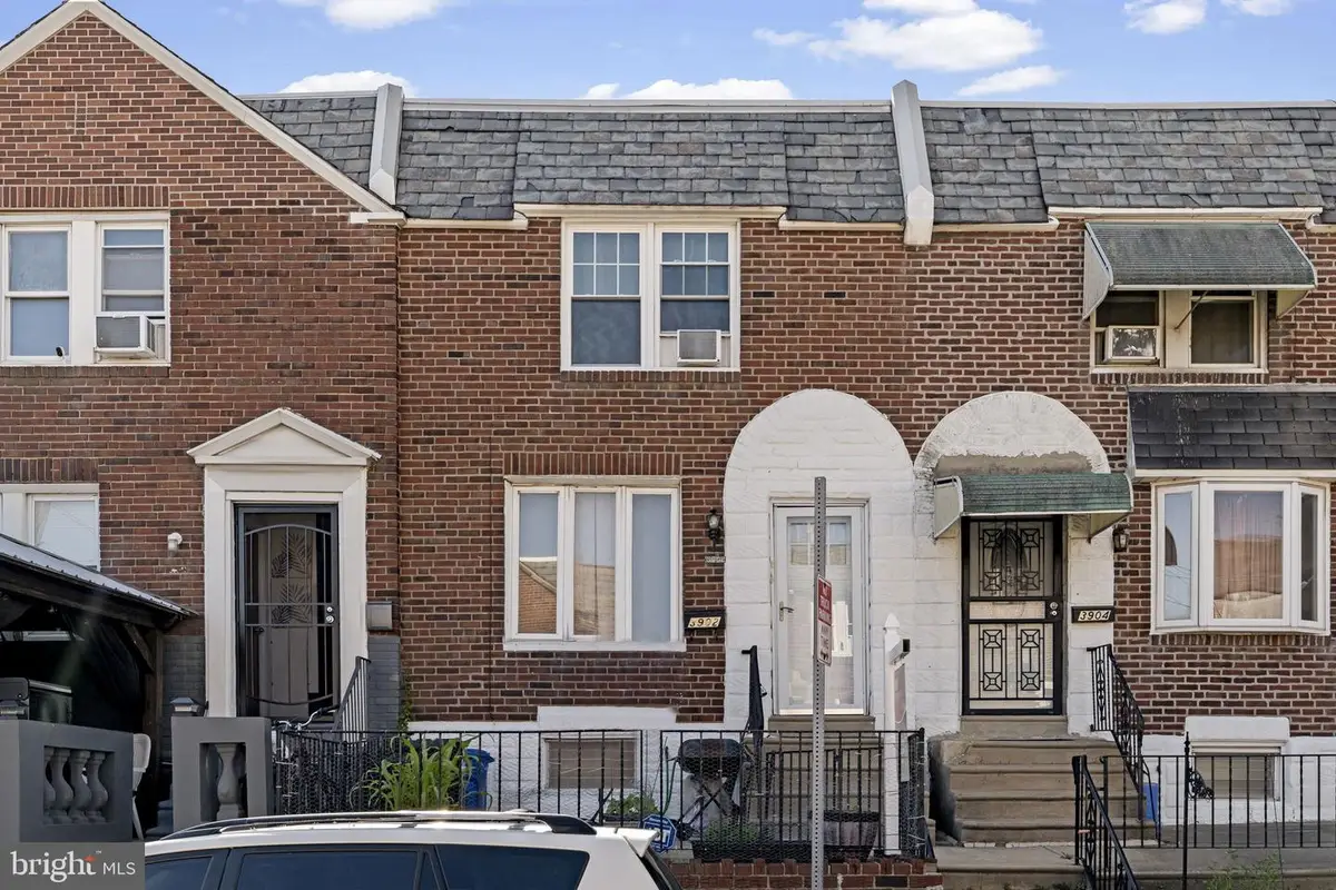 3902 Elsinore St, Philadelphia, PA 19124 - #1