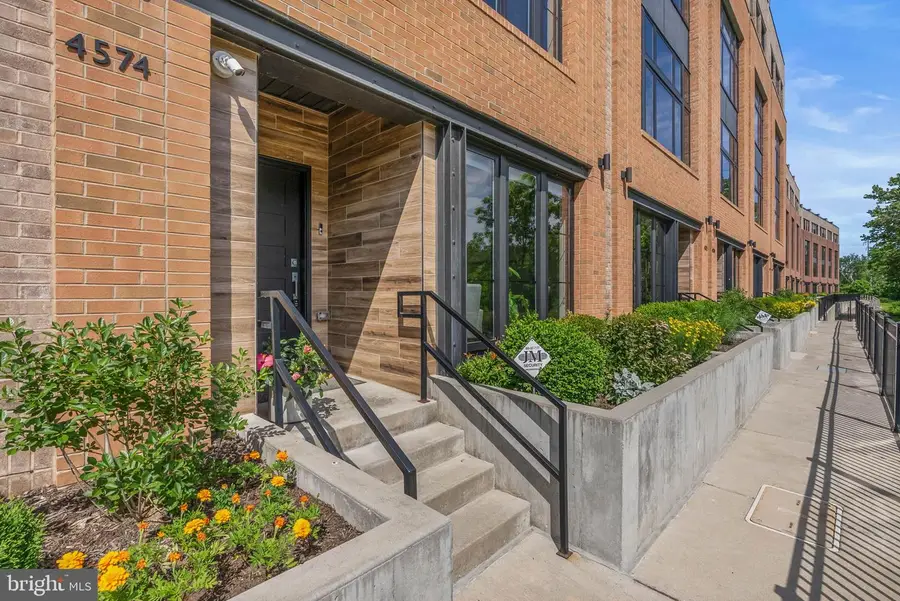 4574 Riverside Way, Philadelphia, PA 19127 - #2