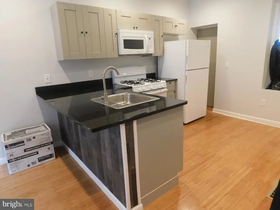 2120 N Dover St, Philadelphia, PA 19121 - #3