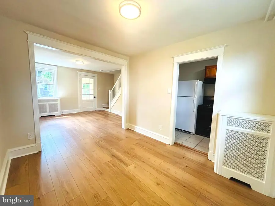 923 Edgemore Rd, Philadelphia, PA 19151 - #3