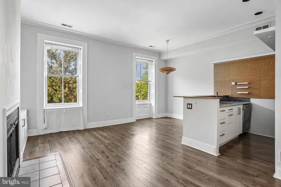 2231 Green St #2, Philadelphia, PA 19130 - #3