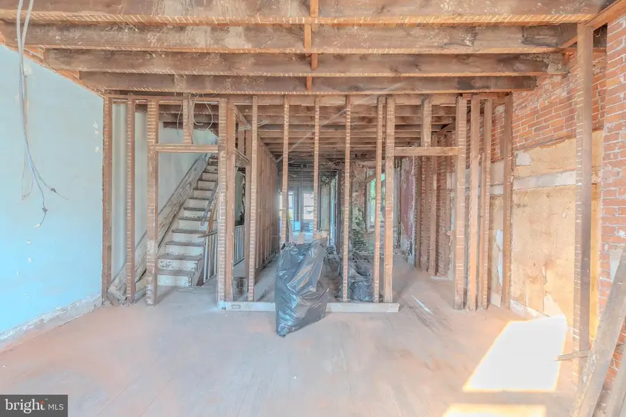 1827 E Madison St, Philadelphia, PA 19134 - #2