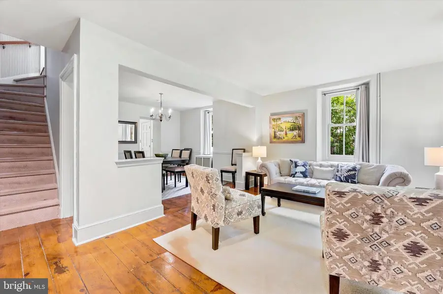 104 W Gravers Ln, Philadelphia, PA 19118 - #3