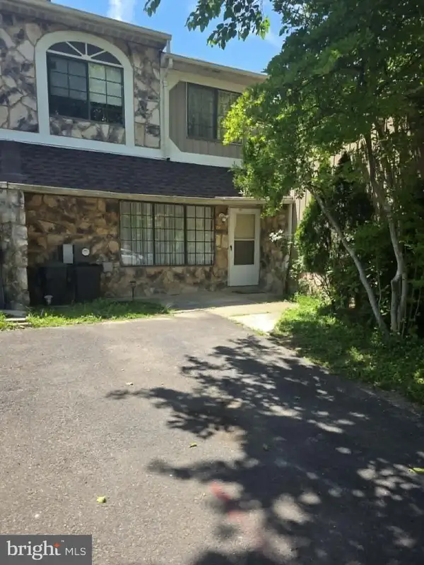 1102 Stewart Pl, PHILADELPHIA, PA 19116