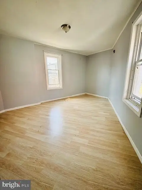 240-42 W Glenwood Ave, PHILADELPHIA, PA 19140