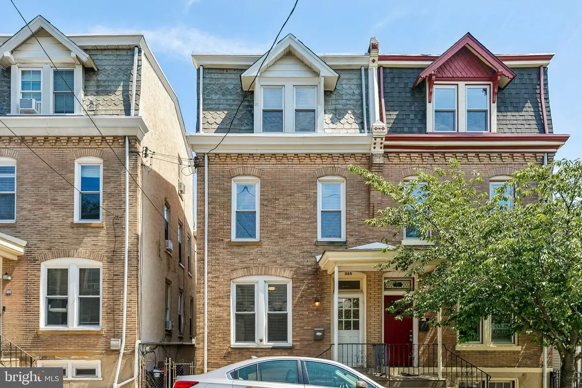 385 Conarroe St, Philadelphia, PA 19128 - #1