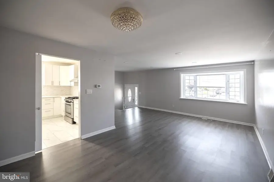 1928 President St, Philadelphia, PA 19115 - #3