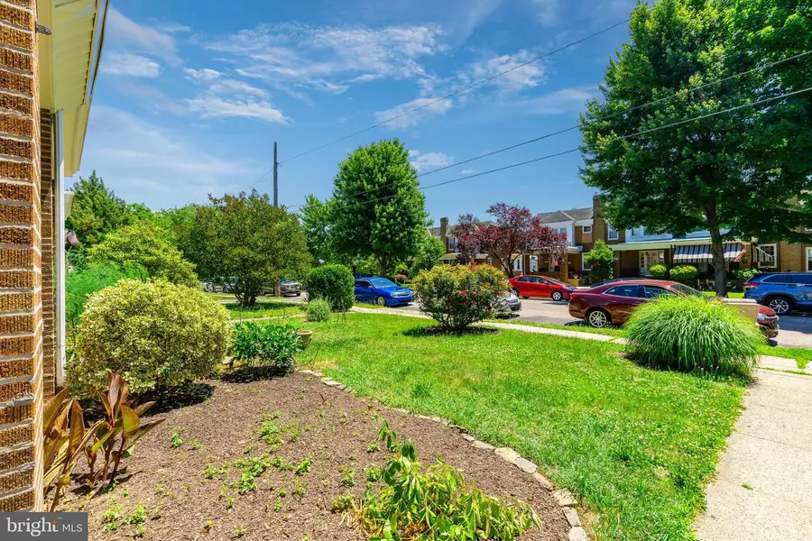 652 Rector St, Philadelphia, PA 19128 - #3