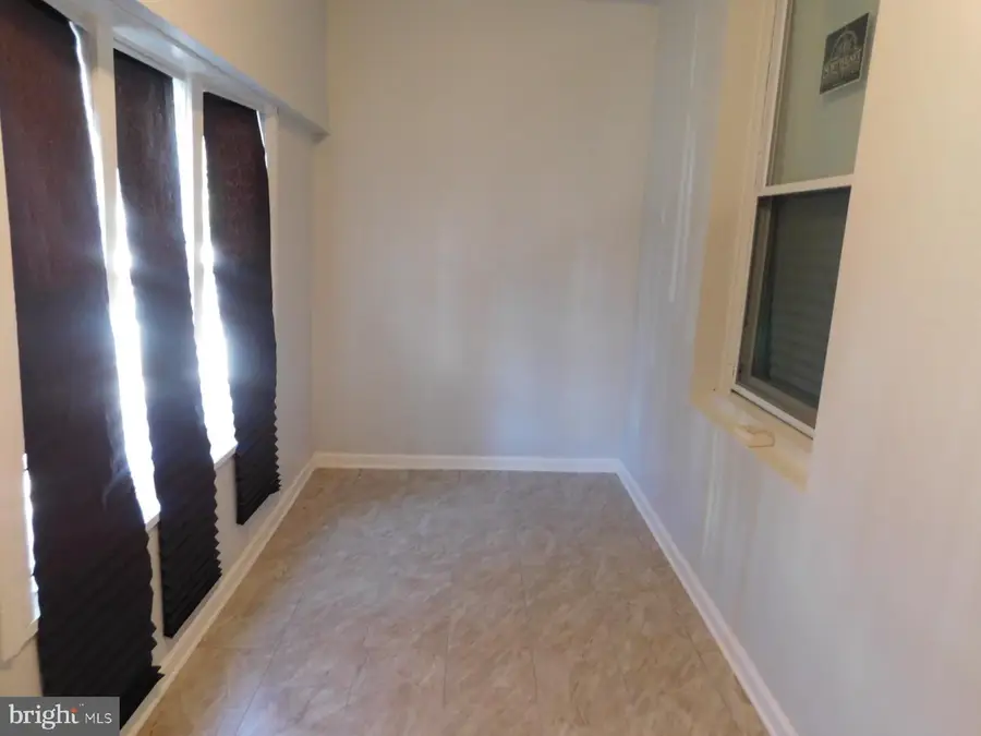 3233 N 25th St, Philadelphia, PA 19129 - #2