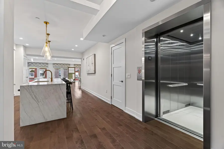 262 S 16th St #4, Philadelphia, PA 19102 - #3
