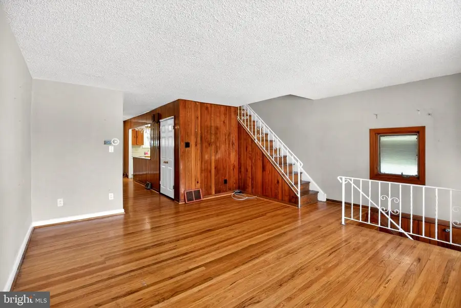 8951 Ashton Rd, Philadelphia, PA 19136 - #3
