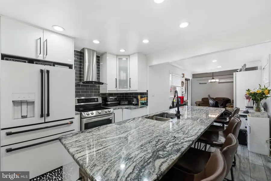 401 Maple Ave, Philadelphia, PA 19116 - #3