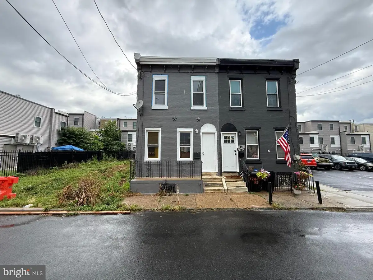 2447 Ingersoll St, Philadelphia, PA 19121 - #1