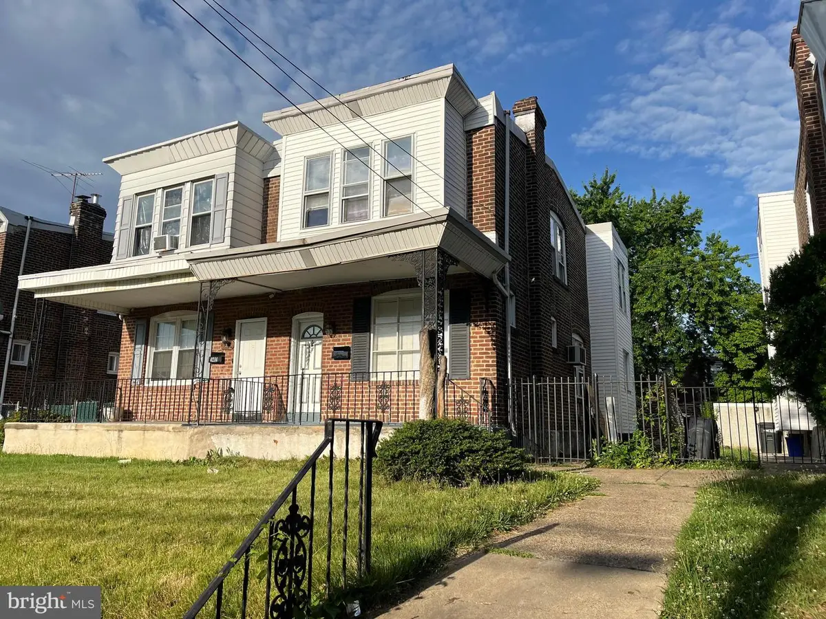 4212 Meridian St, Philadelphia, PA 19136 - #1