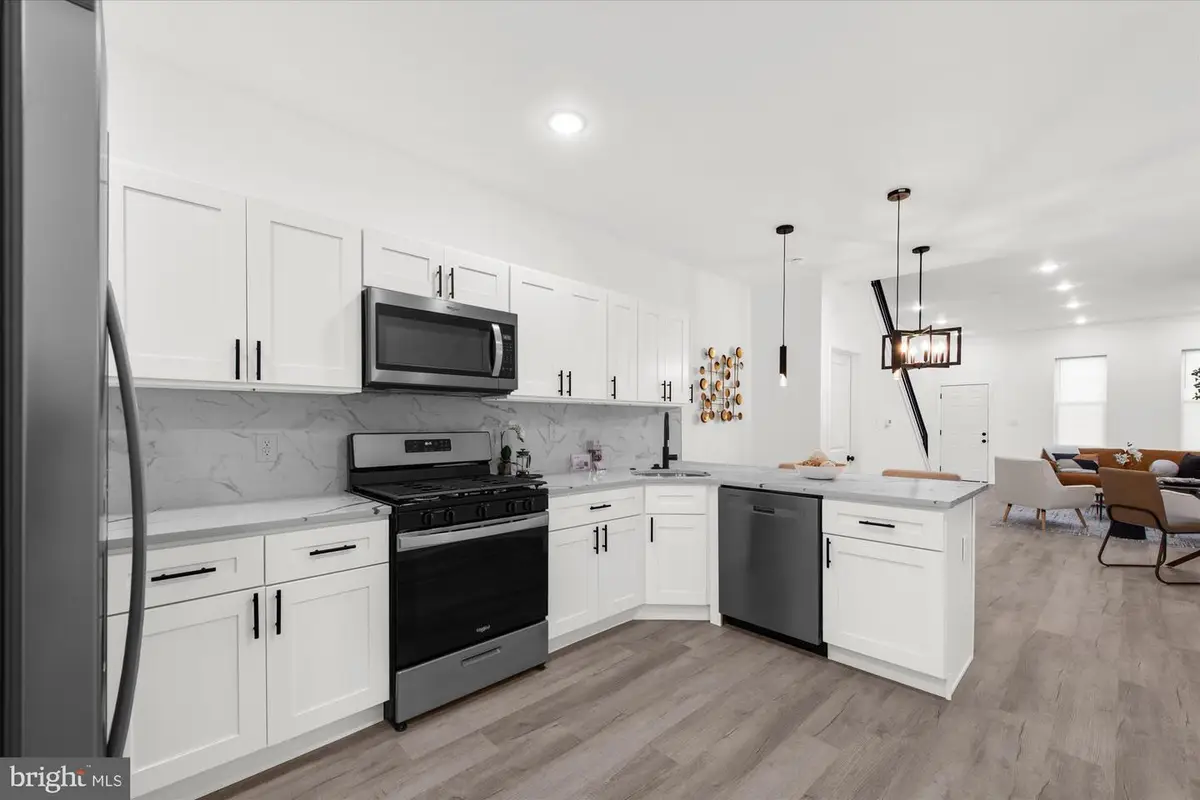4038 Green St, Philadelphia, PA 19104 - #1