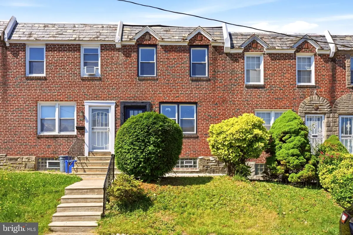 236 Stearly St, Philadelphia, PA 19111 - #1