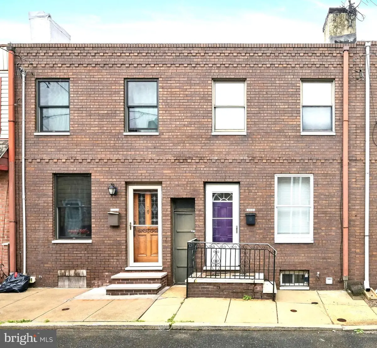 217 Gerritt St, Philadelphia, PA 19147 - #1