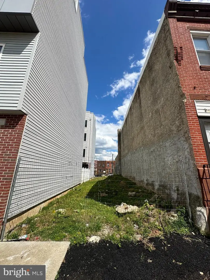 2005 S 4th St, Philadelphia, PA 19148 - #2