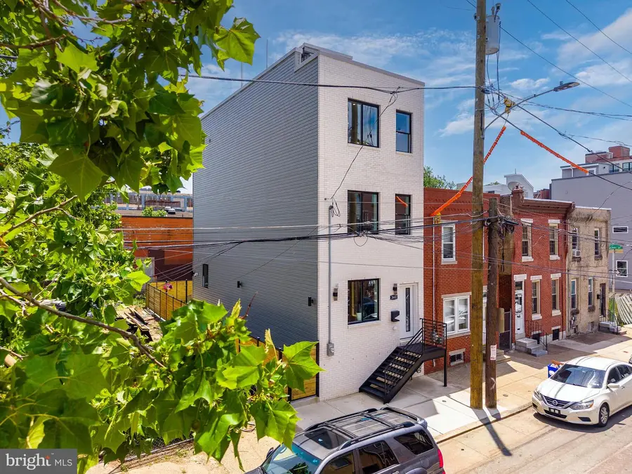 2641 Martha St, Philadelphia, PA 19125 - #3