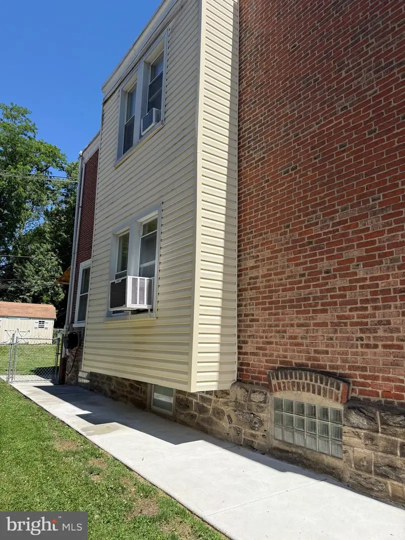 7038 Shelbourne St, Philadelphia, PA 19111 - #3