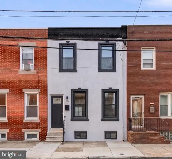 1733 Jackson St, PHILADELPHIA, PA 19145