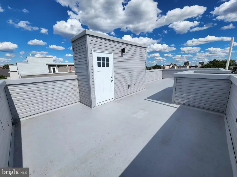 1932 N 8th St, Philadelphia, PA 19122 - #3