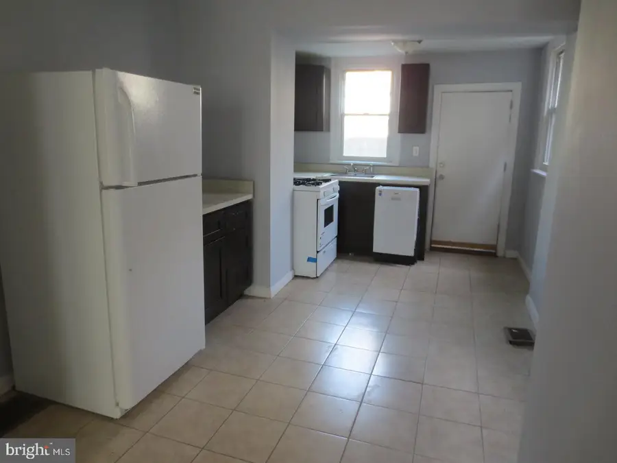 2821 Winton St, Philadelphia, PA 19145 - #3