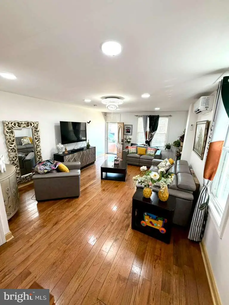 4628 Milnor St, Philadelphia, PA 19137 - #2