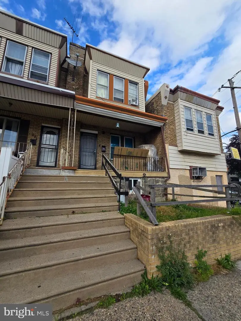 993 E Sanger St, Philadelphia, PA 19124 - #1