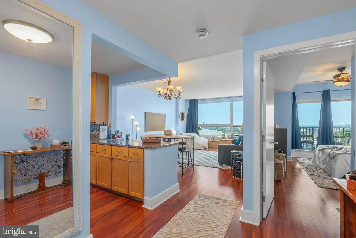 717 S Columbus Blvd #1216, Philadelphia, PA 19147 - #1