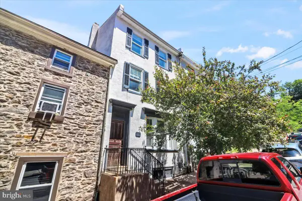 138 Rector St, PHILADELPHIA, PA 19127