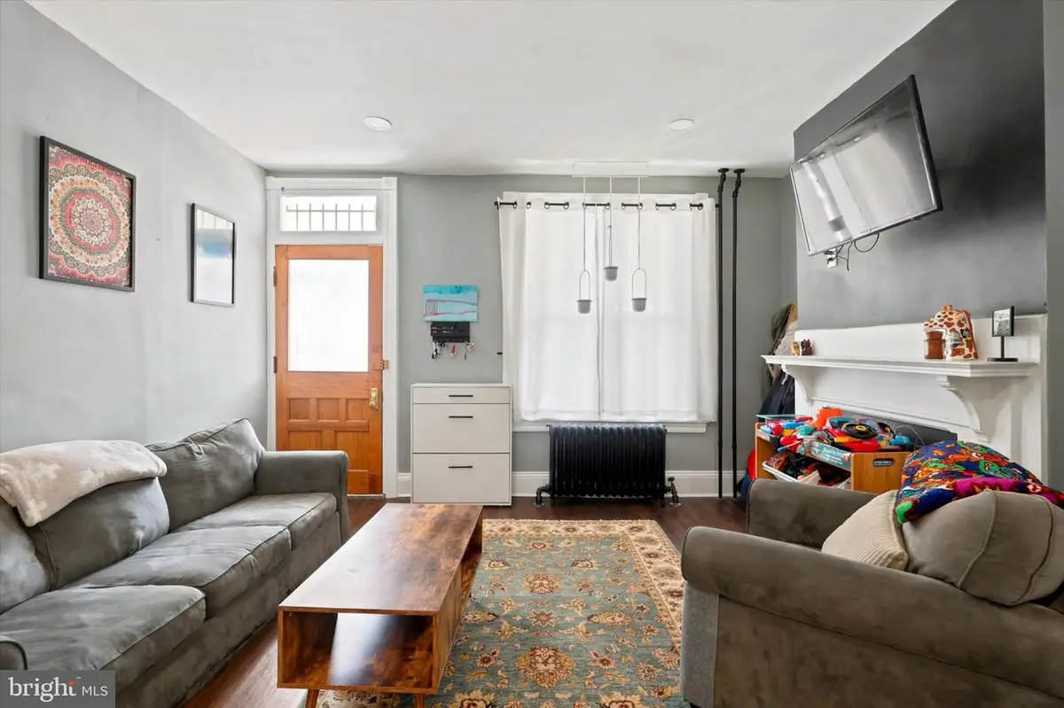 1524 N Myrtlewood St, Philadelphia, PA 19121 - #1
