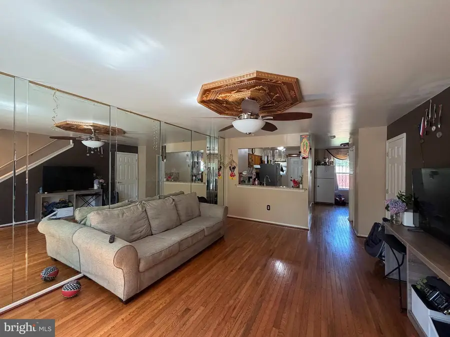 810 N Park Ave, Philadelphia, PA 19123 - #2