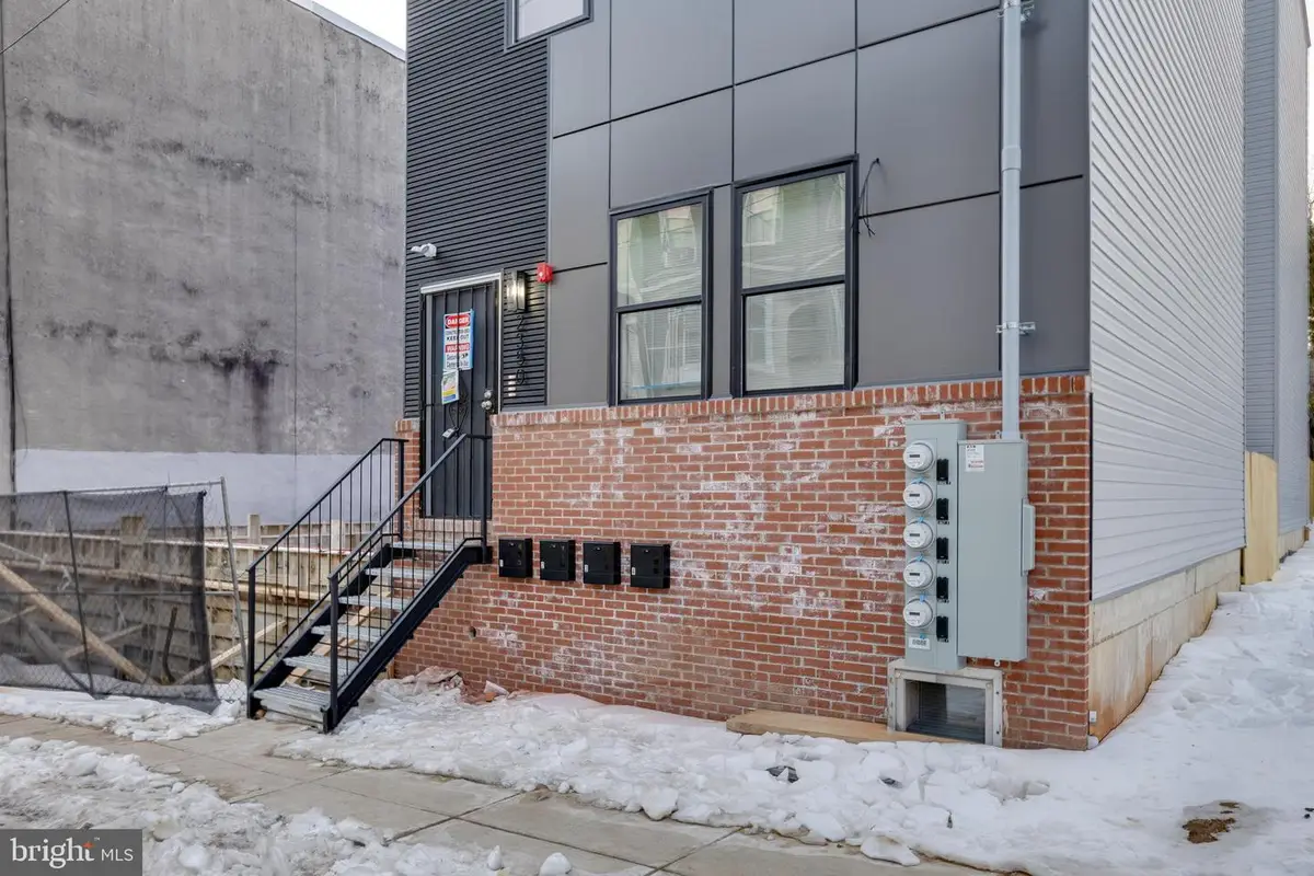 2350 N 16th St, Philadelphia, PA 19132 - #1