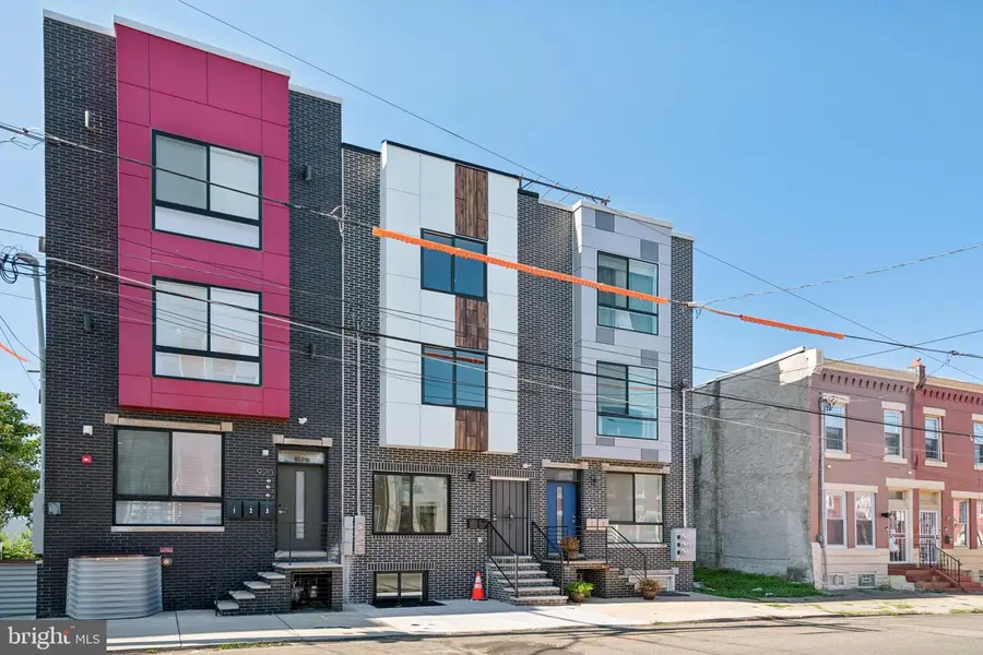922 W Susquehanna Ave, Philadelphia, PA 19122 - #2