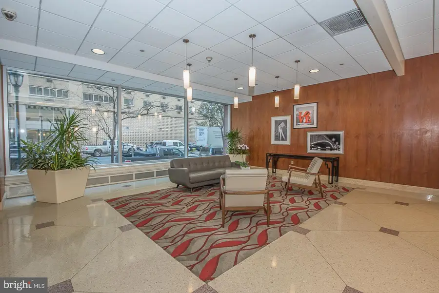 1901 John F Kennedy Blvd #718, Philadelphia, PA 19103 - #2