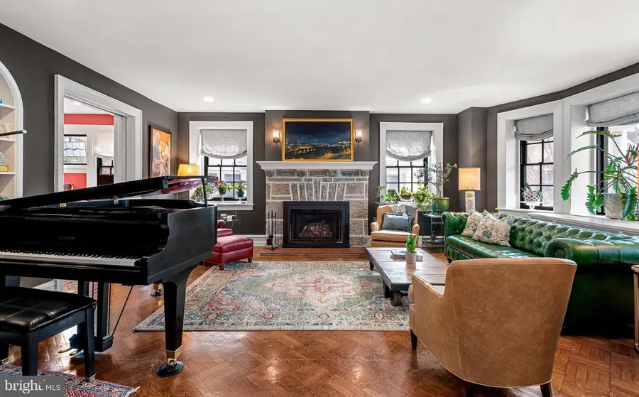 6521 Lincoln Dr, Philadelphia, PA 19119 - #3