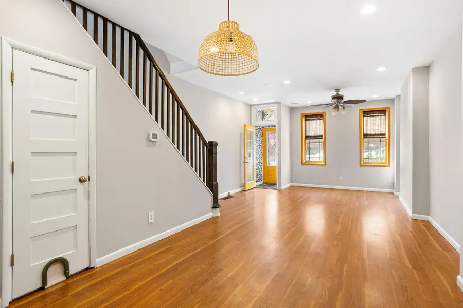851 Moyer St, Philadelphia, PA 19125 - #3