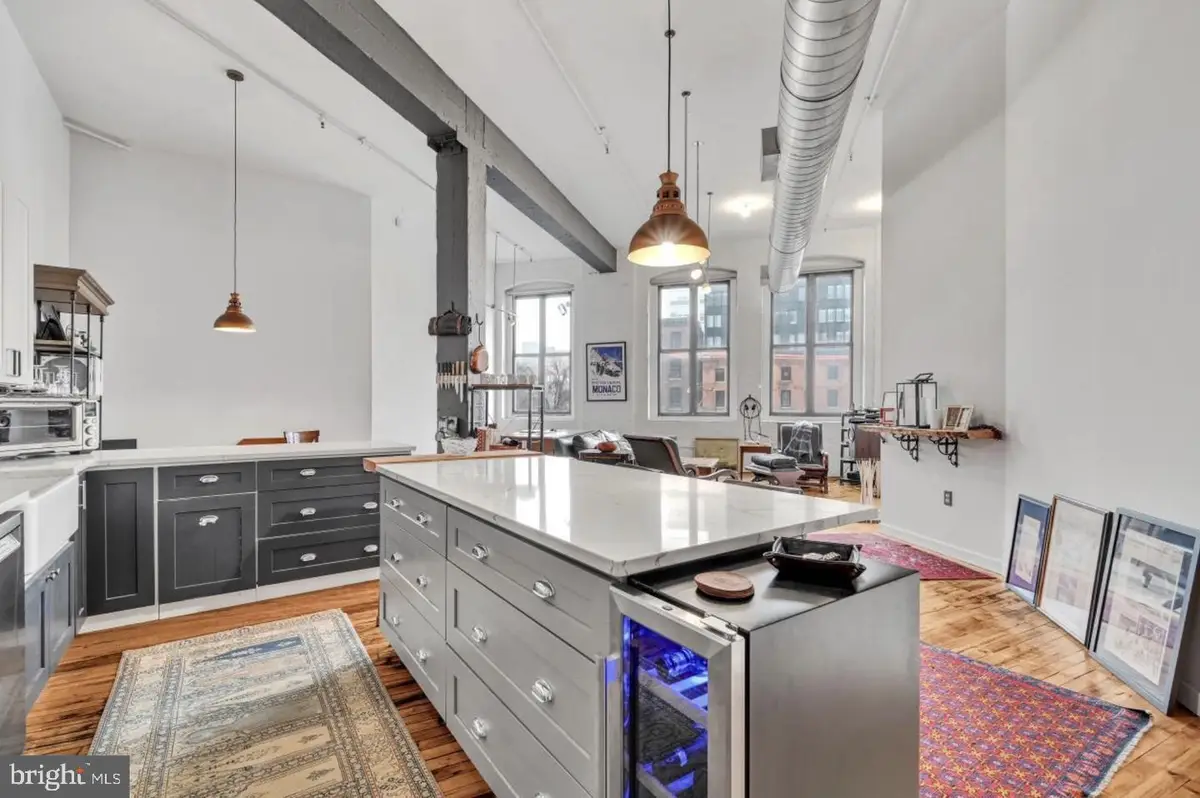 428 N 13th St #3b, Philadelphia, PA 19123 - #1