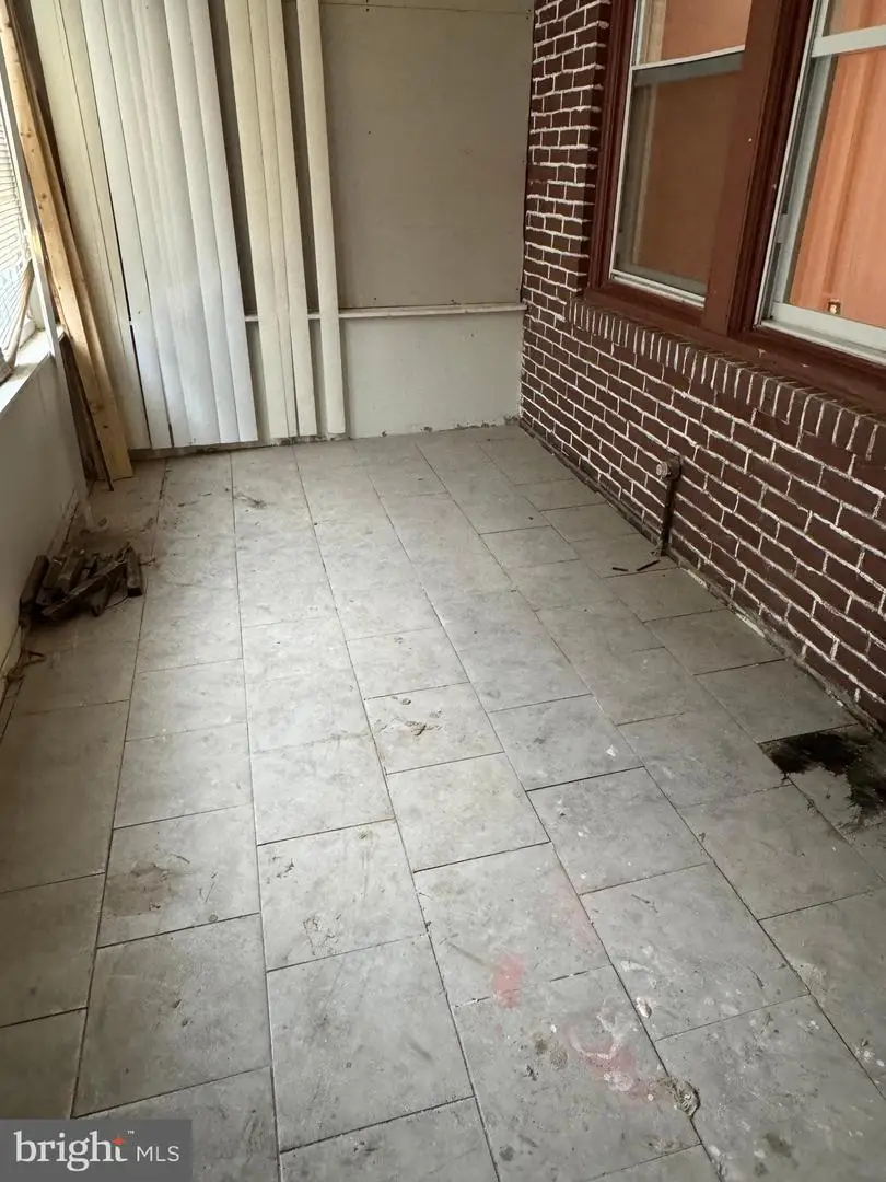 2512 S 61st St, Philadelphia, PA 19142 - #2