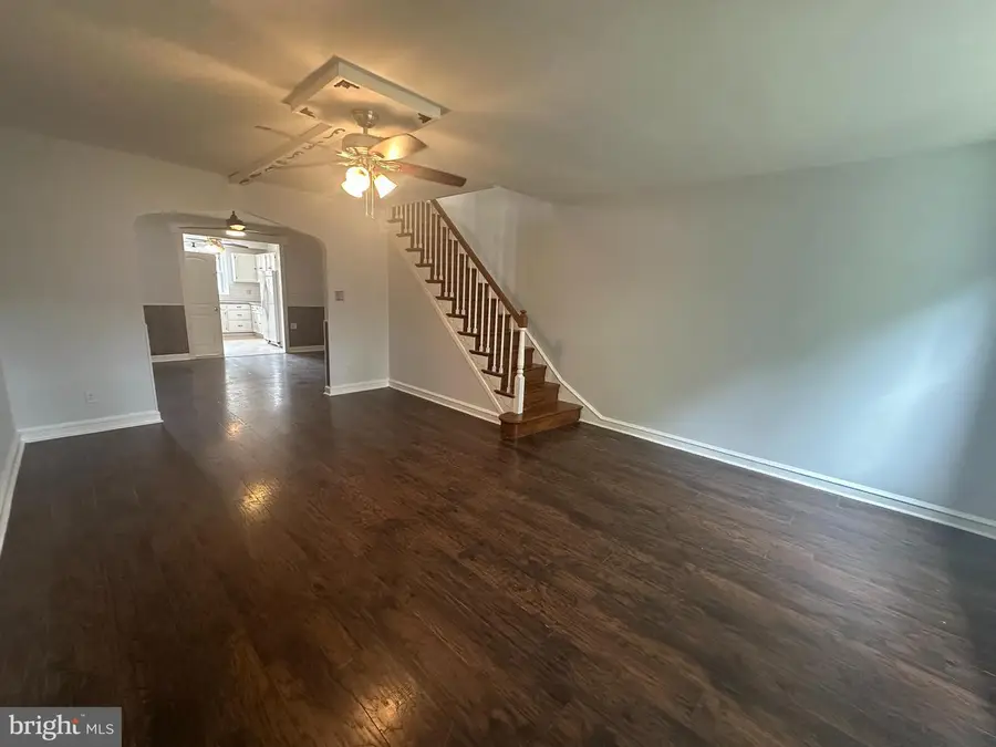 3342 Longshore Ave, Philadelphia, PA 19149 - #2