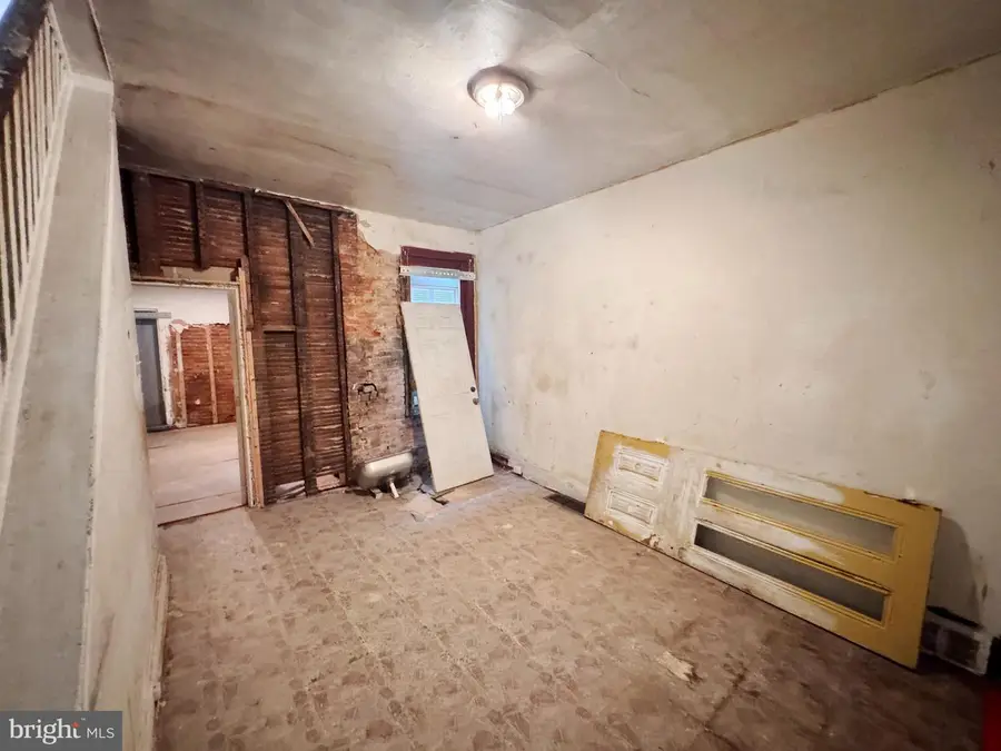 3158 Amber St, Philadelphia, PA 19134 - #3